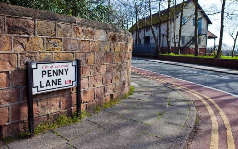 Learn Email Marketing From The Beatles - 10 Tip & Lessons||Learn Email Marketing From The Beatles - 10 Tip & Lessons [Infographic]